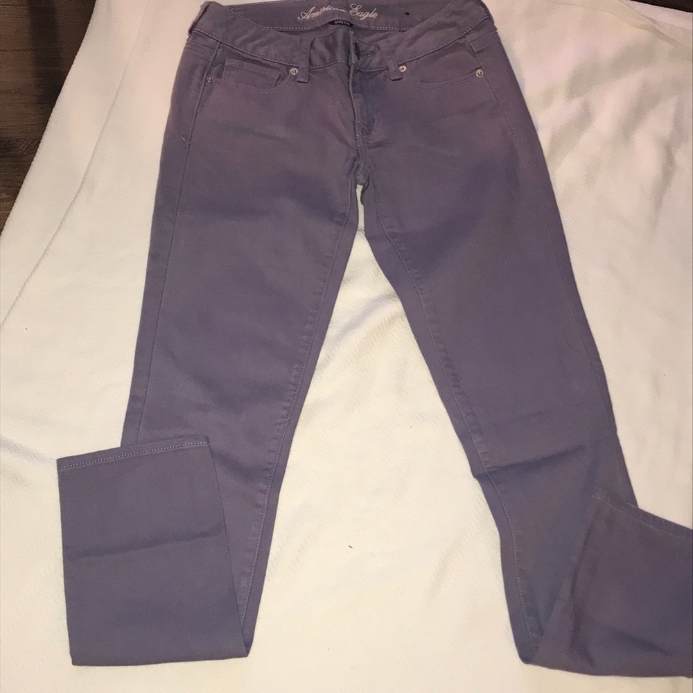 Lavender American Eagle stretch skinny jeans